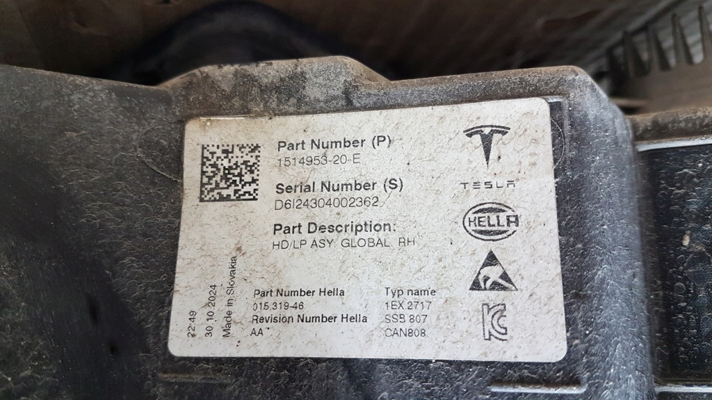 Купити Фара перед правий tesla 3 y рестайлінг  full led 1514953