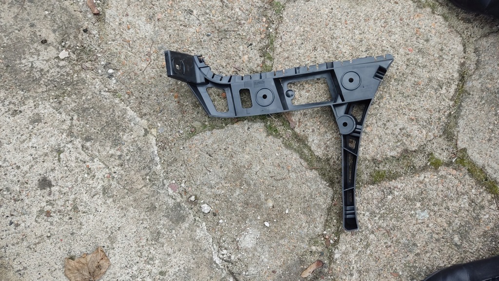 фото №1, Vw touran направляющая бампера левый задняя задний 1t0807393d