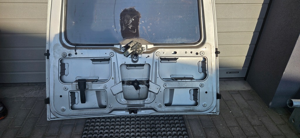 фото №9, Opel combo c крышка багажника задняя 03-11r