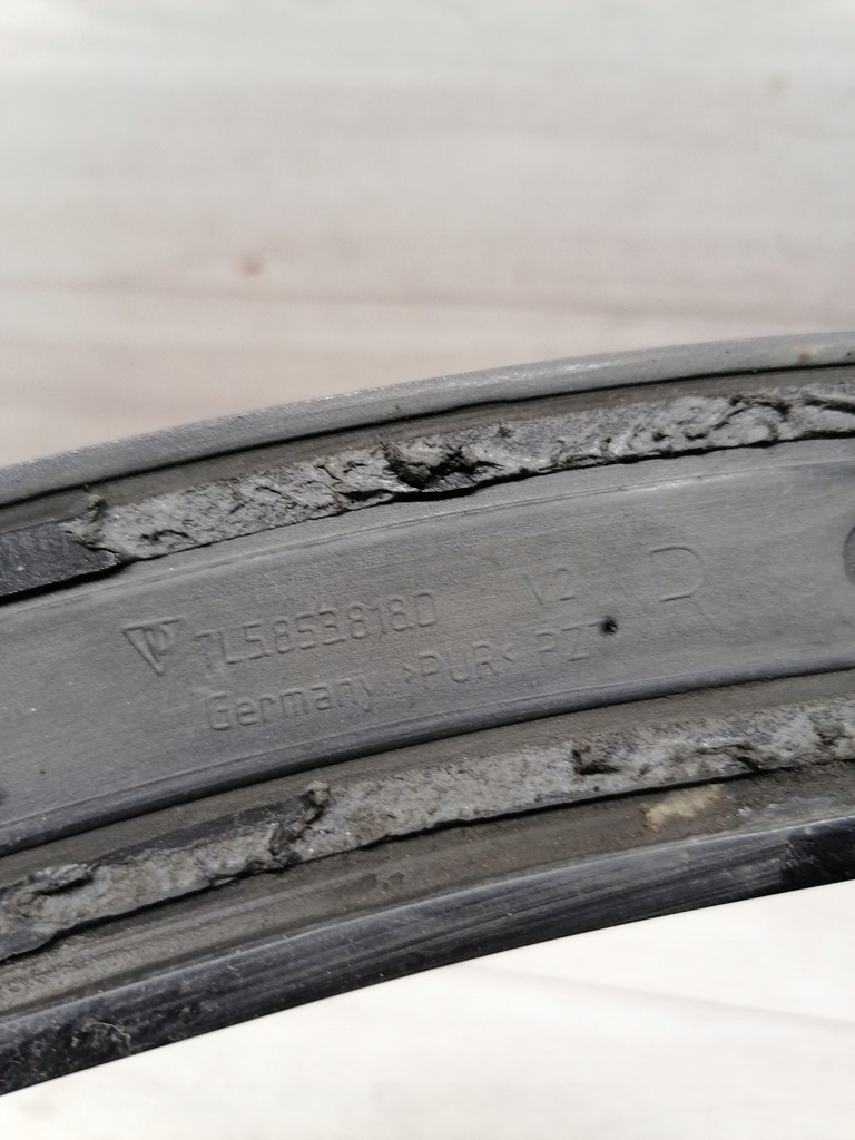 фото №7, Porsche cayenne молдинг крила правий задня 7l5853818d