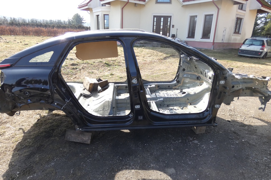 фото №1, Порог правый полный длинный крыша citroen c4 iii 20- e-c4 2022r