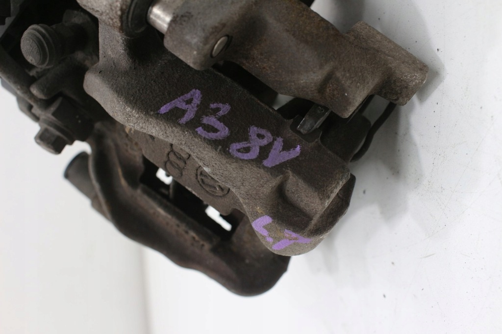 фото №9, Супорт лівий задня електричний audi a3 8v golf vii