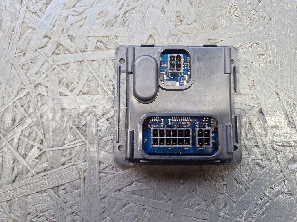 фото №1, Модуль поворота afs правый 7l6941329c