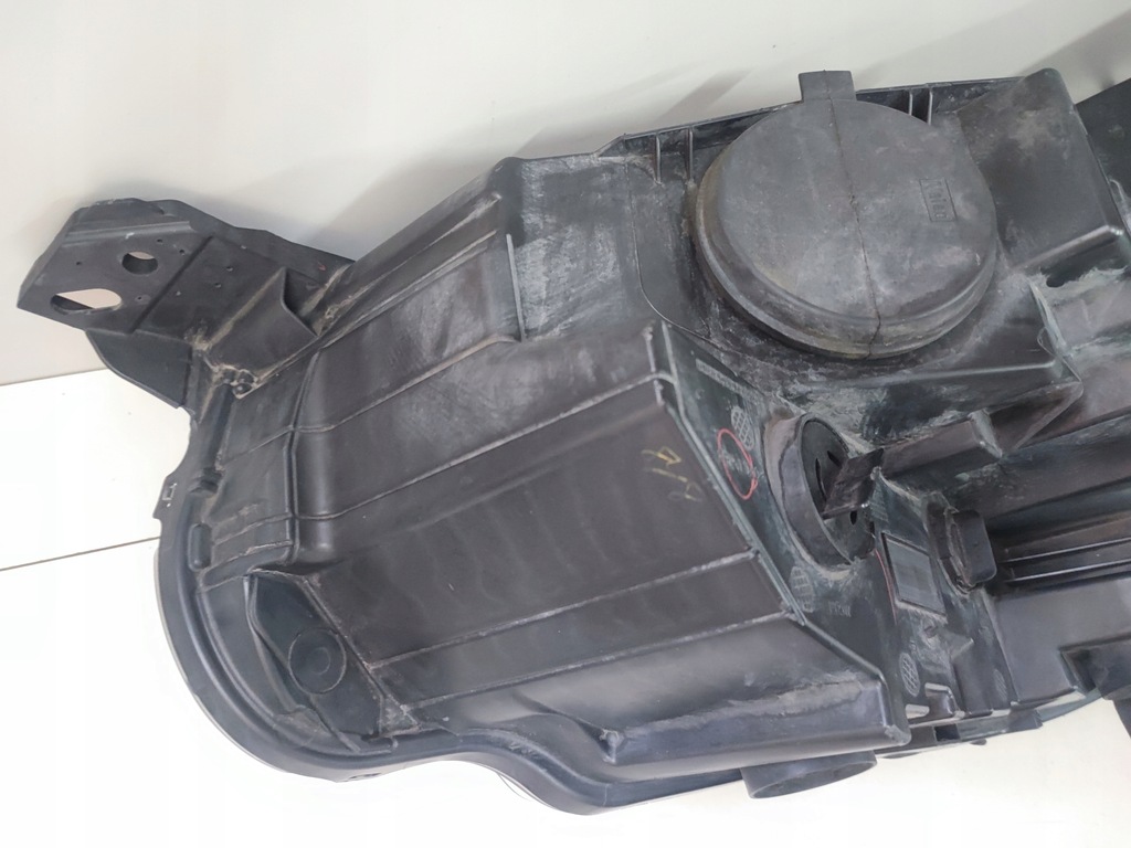 фото №9, Лампа передняя правая правый перед peugeot partner iv rifter 9816826880 eu