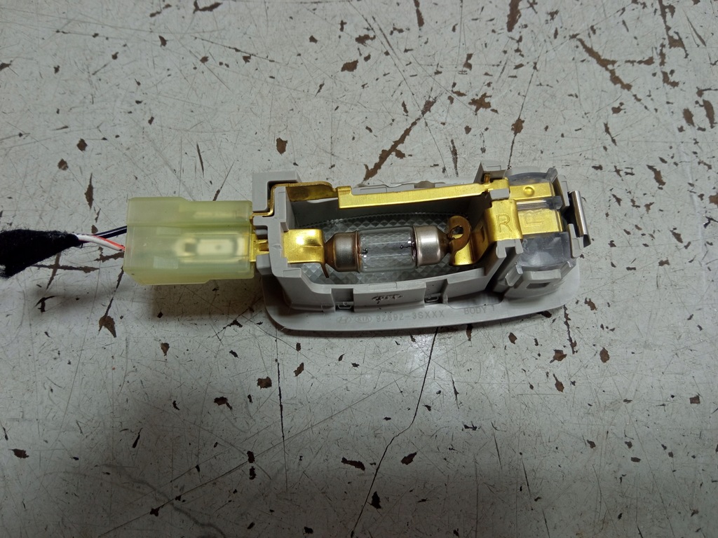 фото №2, Hyundai tucson iv лампа кабіни стельовий