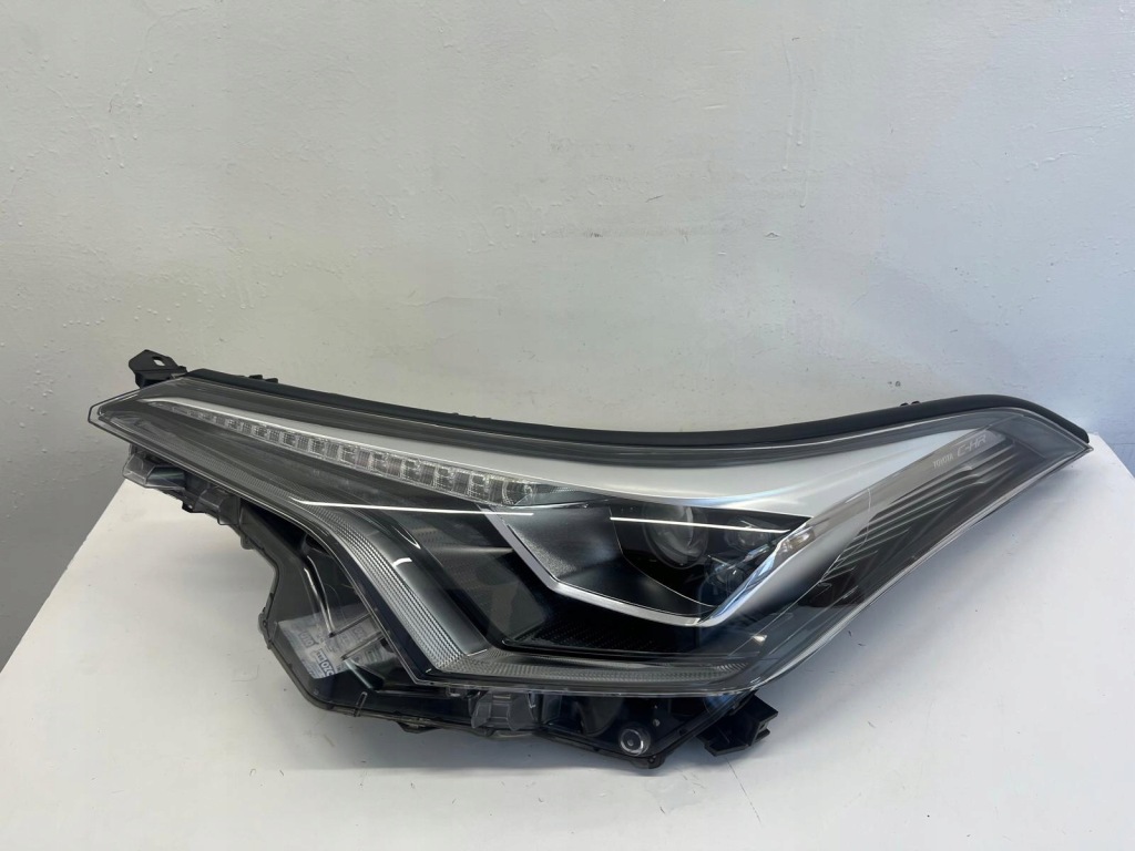 фото №1, Toyota c-hr chr full led 16- 81150--f4170-00 лампа левая передняя перед