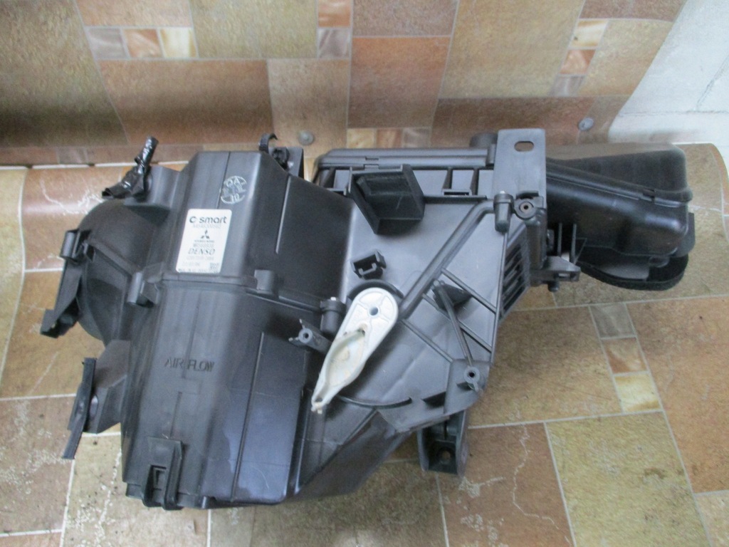 фото №1, Smart forfour 454 1.5 корпус обігрівача europa