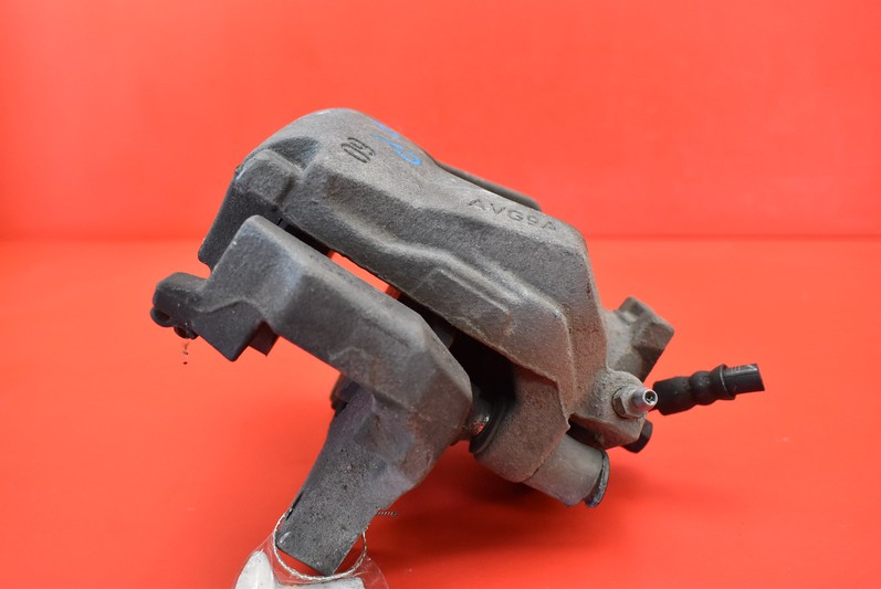 фото №6, Супорт гальмівний правий перед jaguar xe 2.0 d 16r
