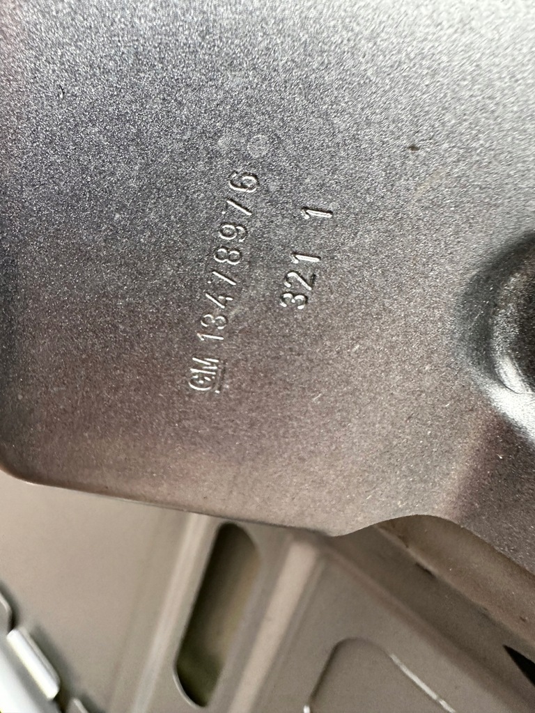 фото №7, Opel crossland x lift 20- капот крышка двигателя