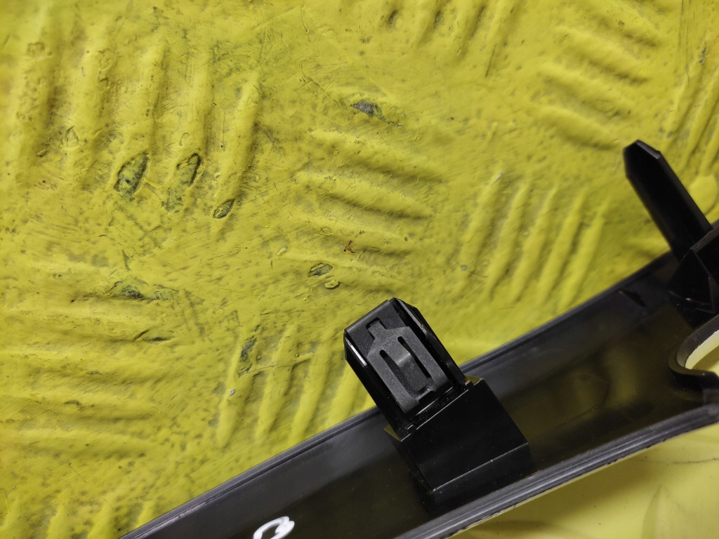 фото №8, Skoda superb ii dekor молдинг приборная панель 3t1858418b