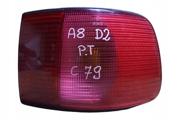 фото №1, Audi a8 d2 лампа права задня