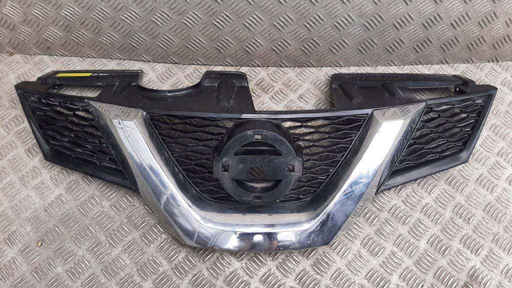 фото №1, X-trail t32 решётка радиатора решётка радиатора nissan