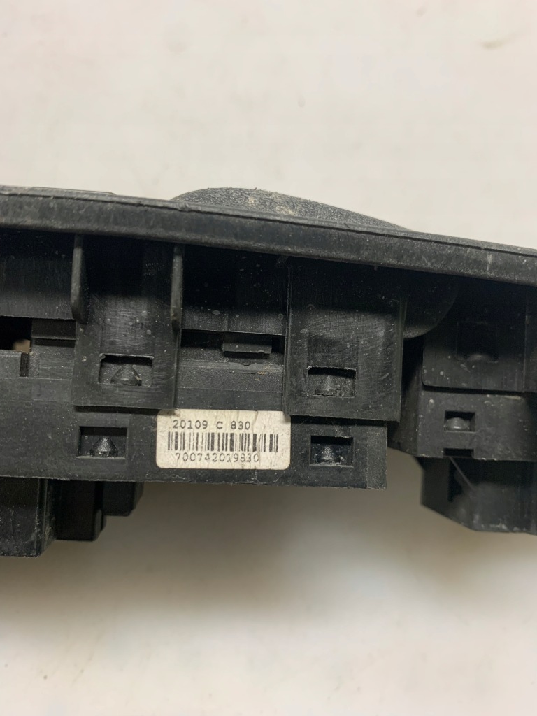 фото №5, Панель окон 735380445 fca