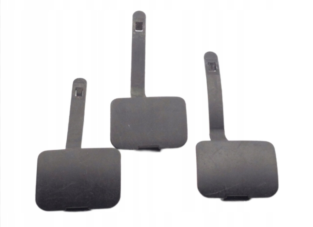 фото №1, Peugeot 406 lift заглушка фаркоп бампера перед