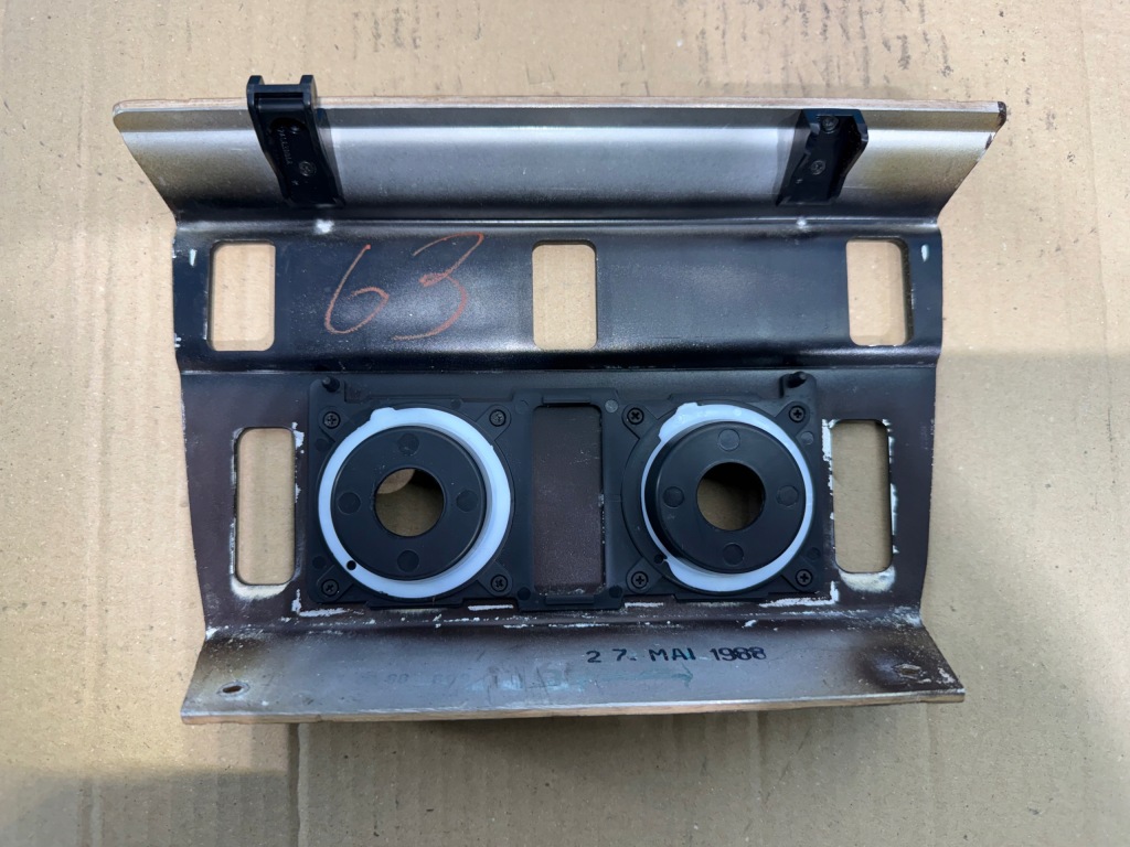 Mercedes w124 купе drewno середній декоративна обдув рамка Оригінал