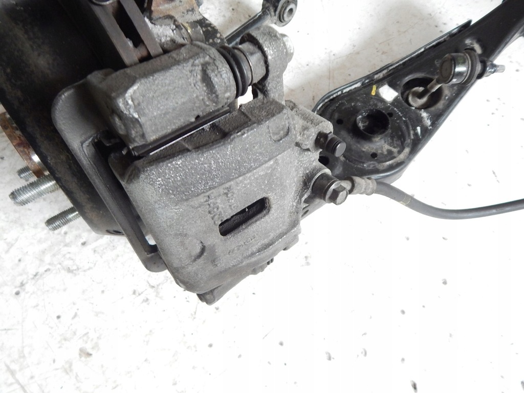 фото №4, Ступиця ліва kia sorento 4wd 15-20