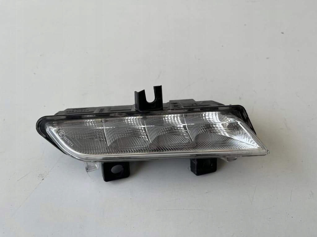 фото №1, Renault clio iv протитуманна фара правий led drl 89208541