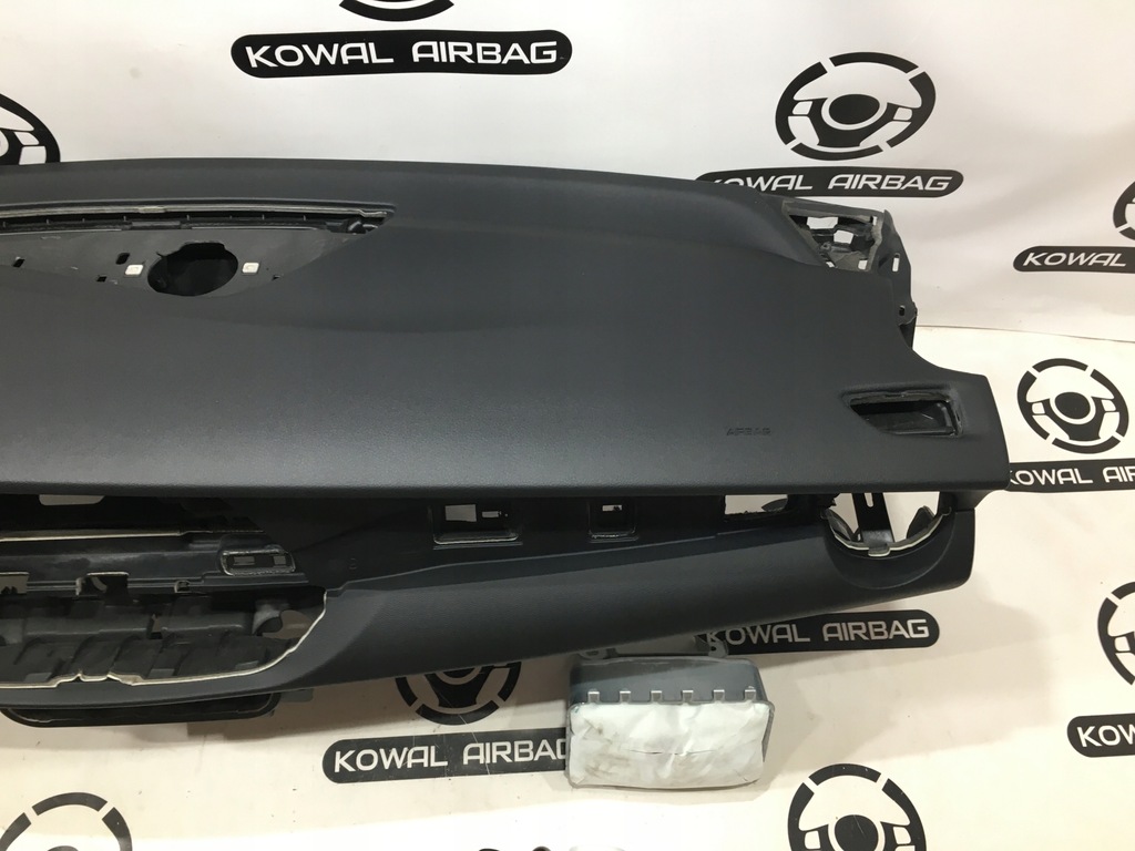 фото №3, Alfa romeo stelvio приборная панель консоль подушка безопасности ремни