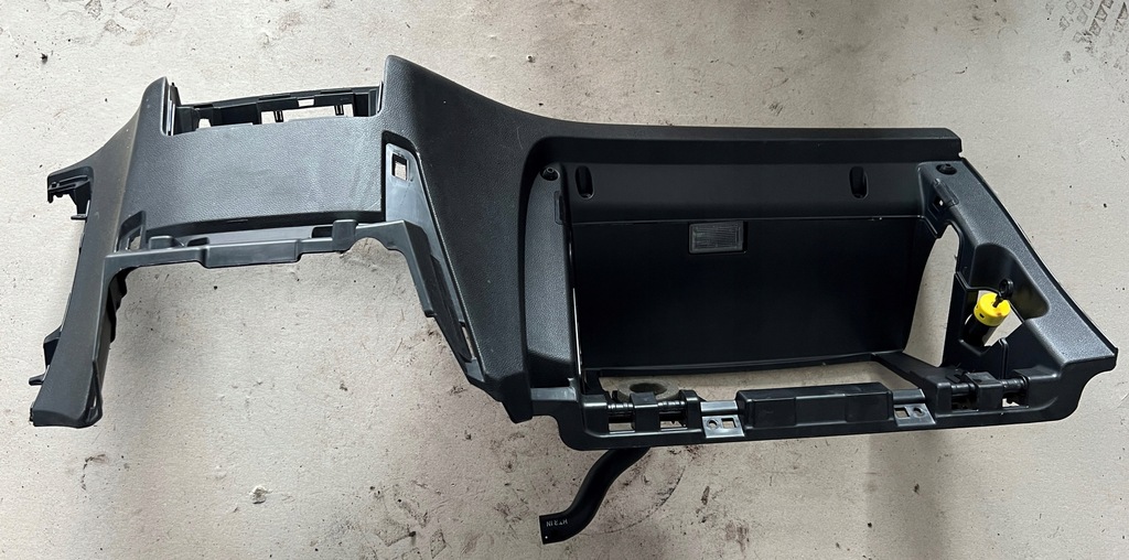 фото №1, Hyundai i20 ii 14- захист панелі консолі стійка