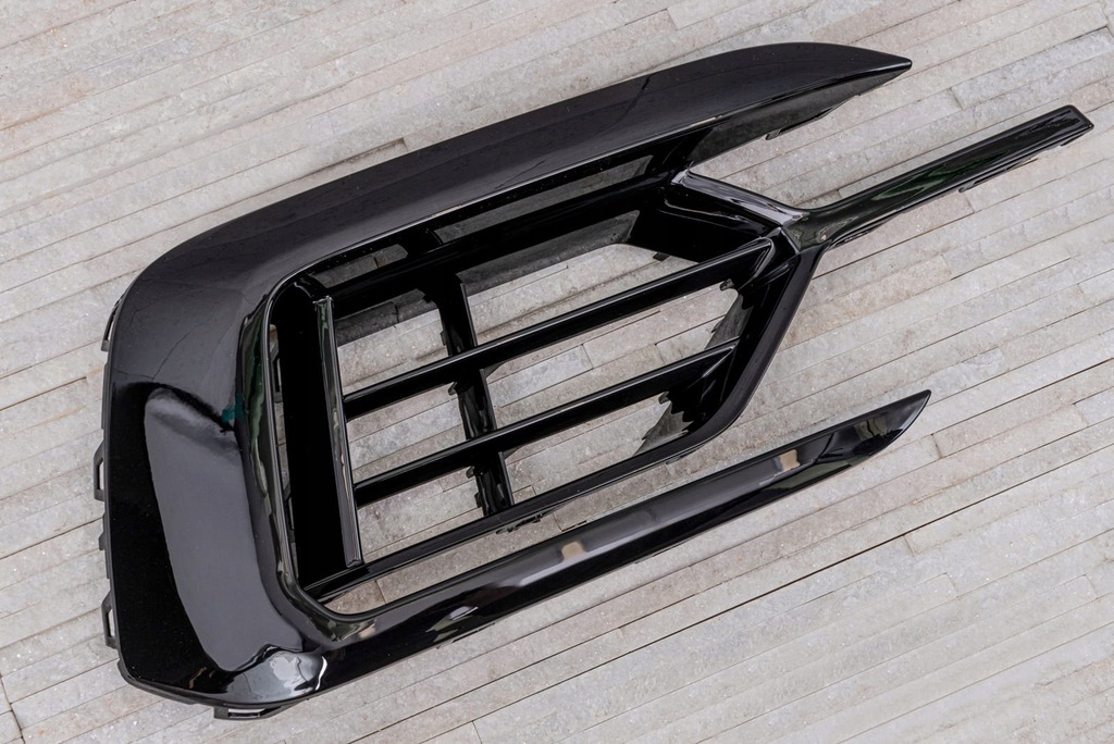 фото №8, Vw arteon r-line решітка бампера права 3g8853666b