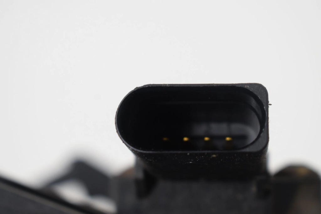 фото №5, Audi a6 s6 c6 4f 2006 радиатор воздуха наддувочный / интеркулер