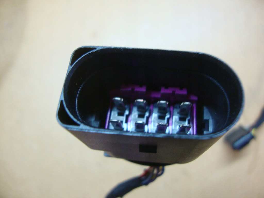 фото №3, Vw caddy 2k7 електропроводка 6 pdc радар