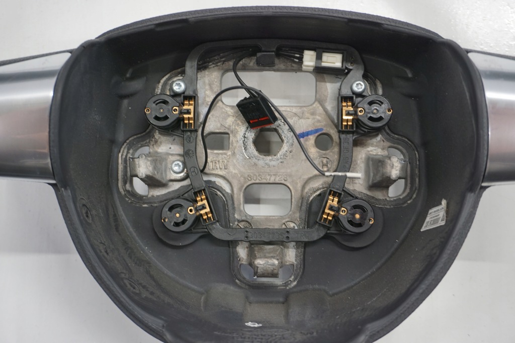 фото №6, Ford focus mk2 fl воздуховод трёхспицевая кожа