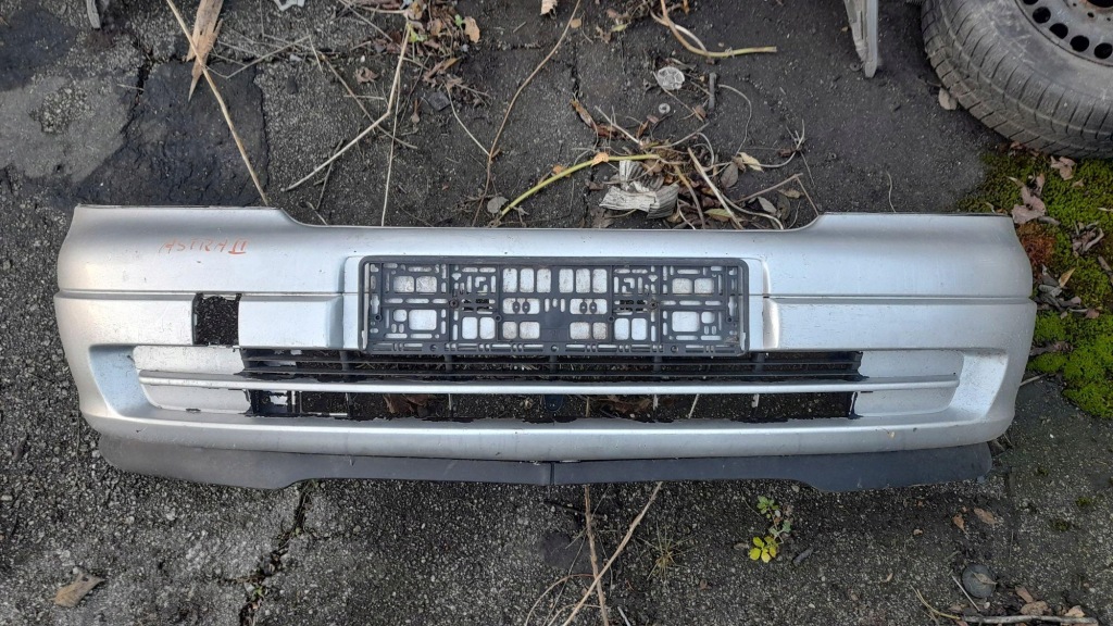 Купити Бампер передній opel astra ii g