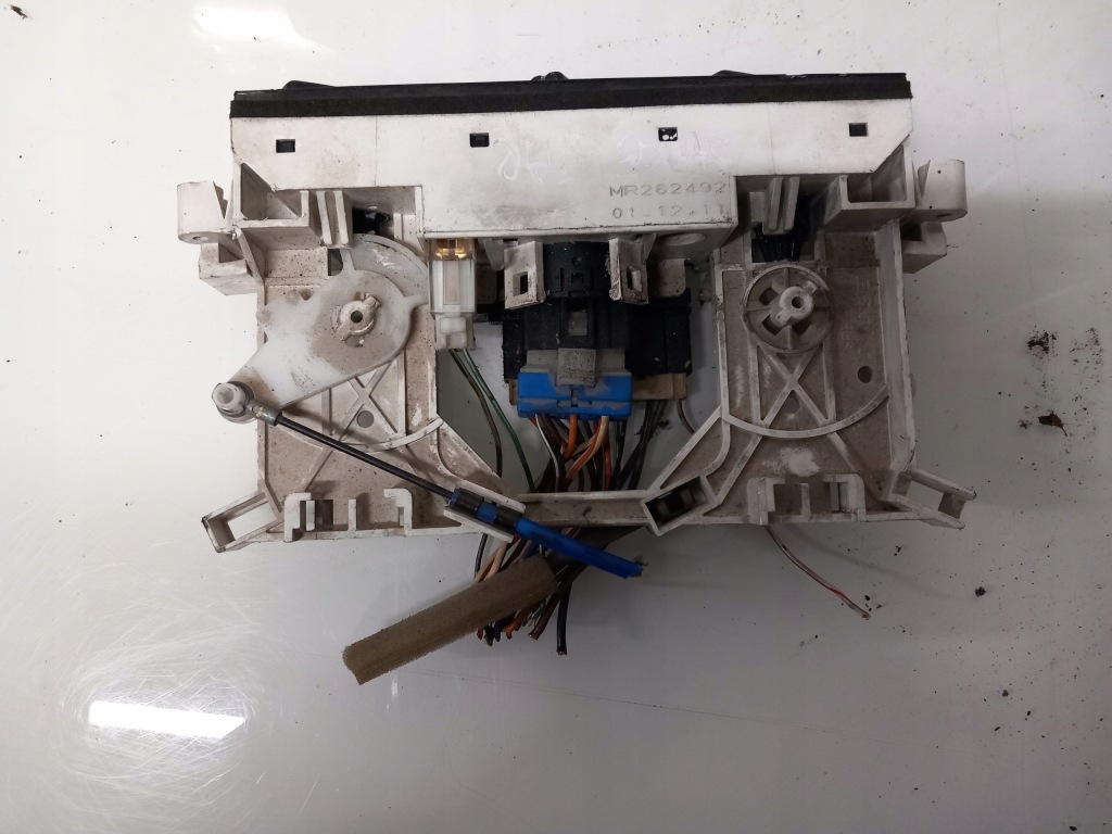 фото №3, Панель управление обдув mitsubishi spacestar