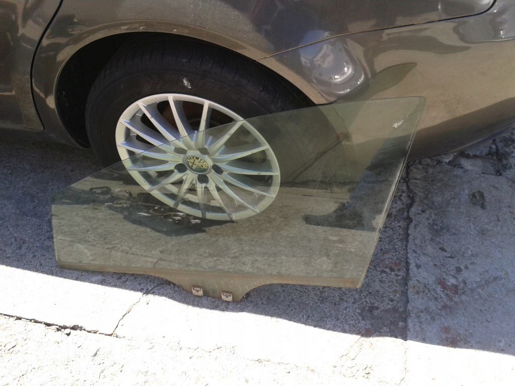 фото №1, Стекло левая передняя mazda cx-7 cx7