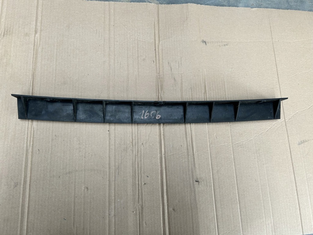 фото №1, Направляющая бампера задняя заднего mercedes r klasa w251 a2518851421