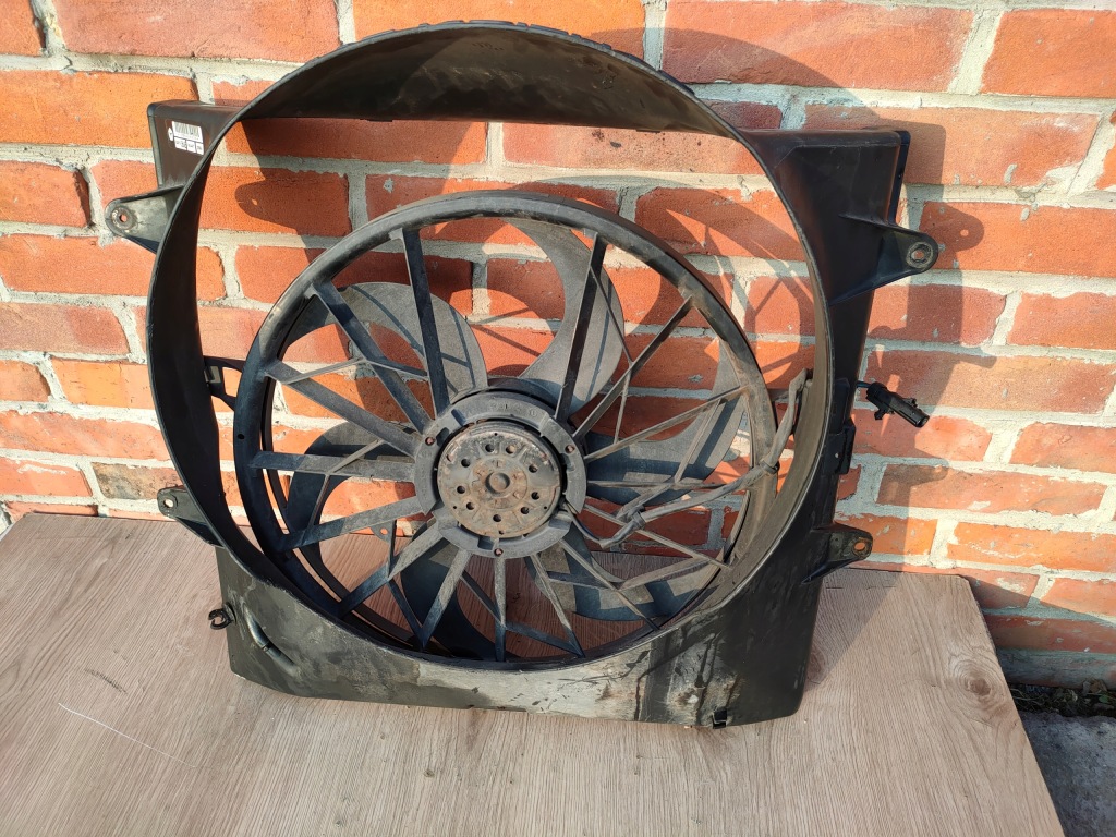 фото №1, Jeep grand cherokee wj 99-04r 4.0 вентилятор радіатора