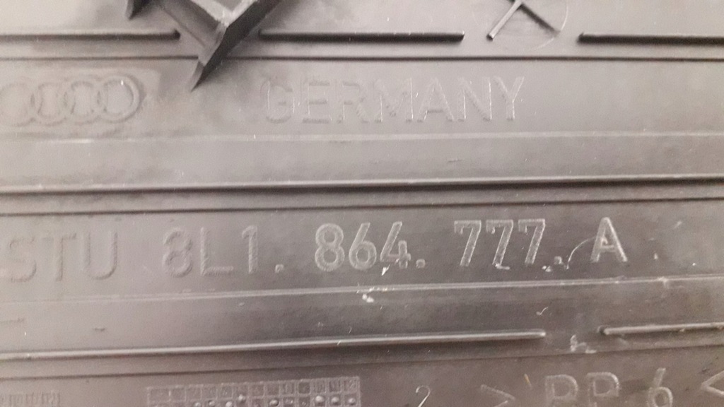 фото №7, Audi a3 8l podstopek підніжка 8l1864777a