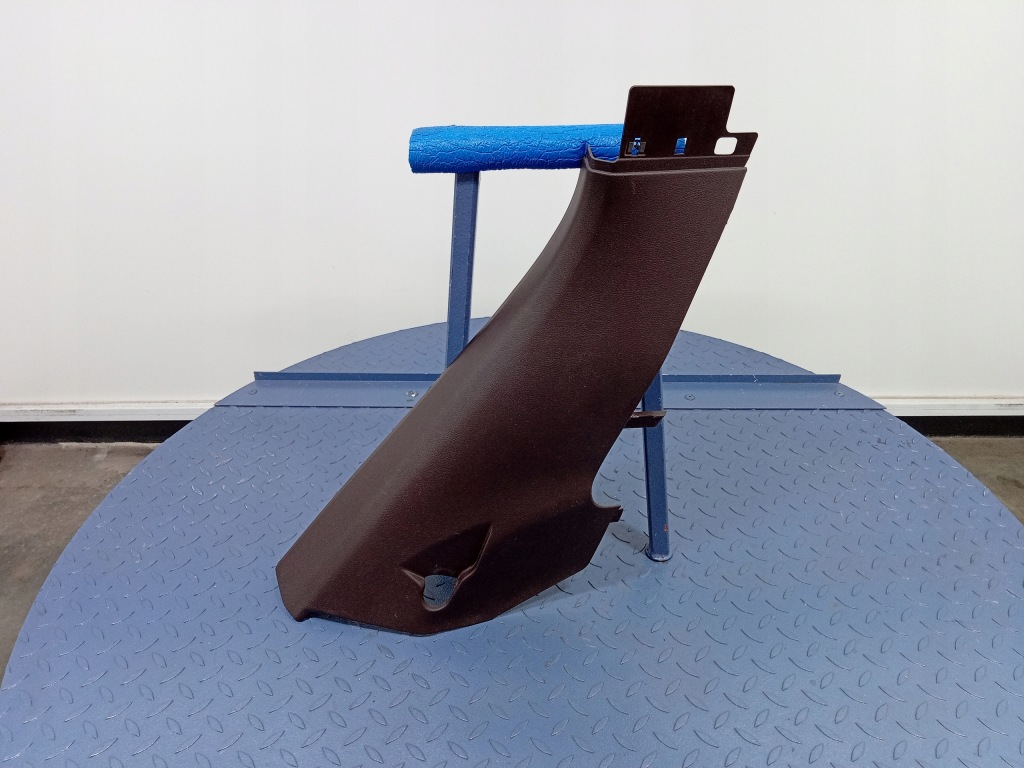 фото №1, Cayenne ii 7p5 защита стойка c правая задняя 7p0867766