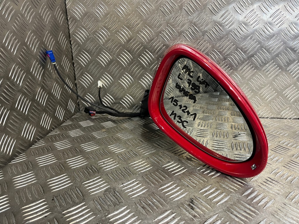 фото №1, Porsche macan lift listerko праве 15+2+1 pin 18pin асистент камера