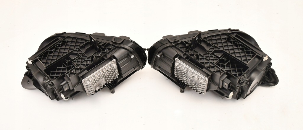 фото №10, Mercedes b klasa w247 лампа левая multibeam led перед