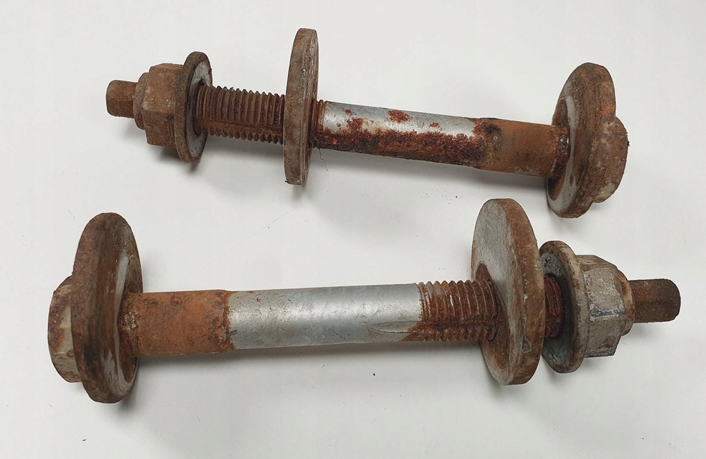 фото №1, Болты эксцентриковый discovery iv l319 пара