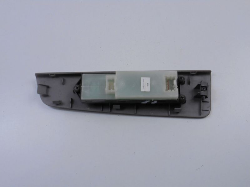 фото №8, Nissan altima iii l31 вимикач скло перед правий