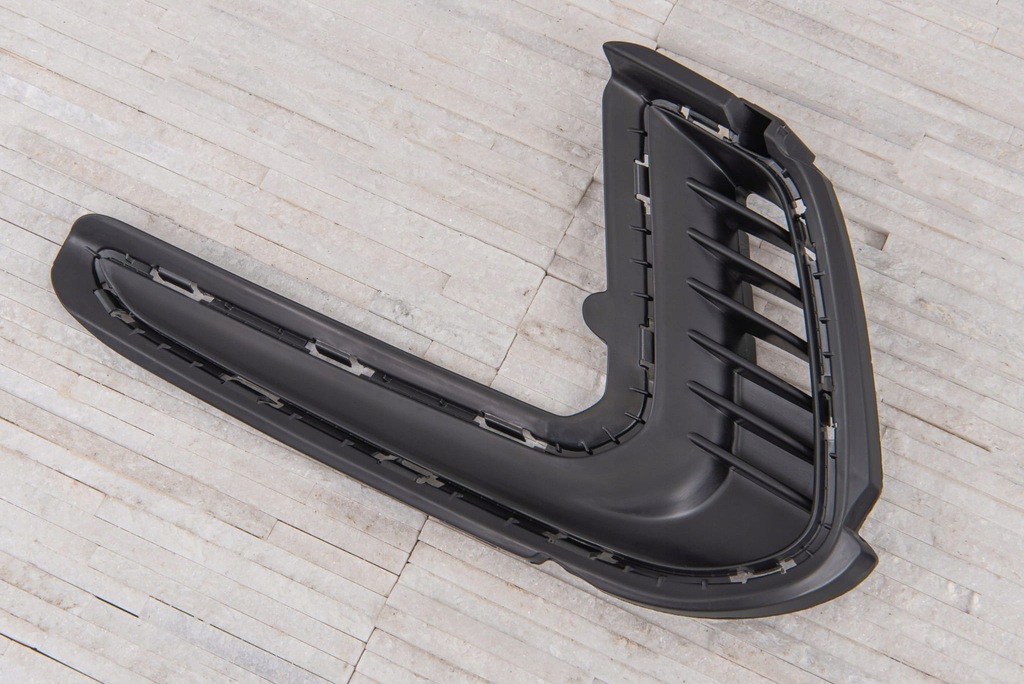 фото №8, Hyundai elantra vi ad 2015-2018 заглушка протитуманної фари ліва 86563f2000