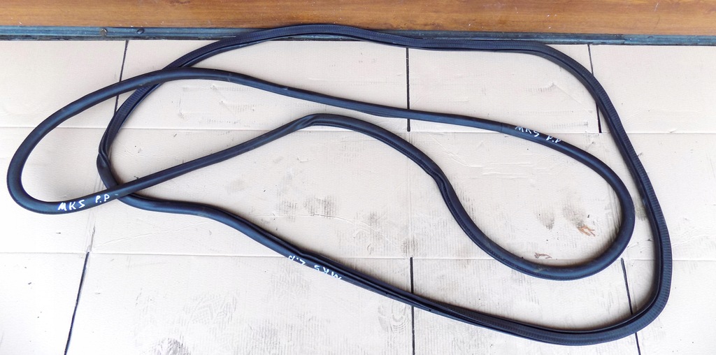 фото №1, Ford mondeo mk5 прокладка двері правий перед