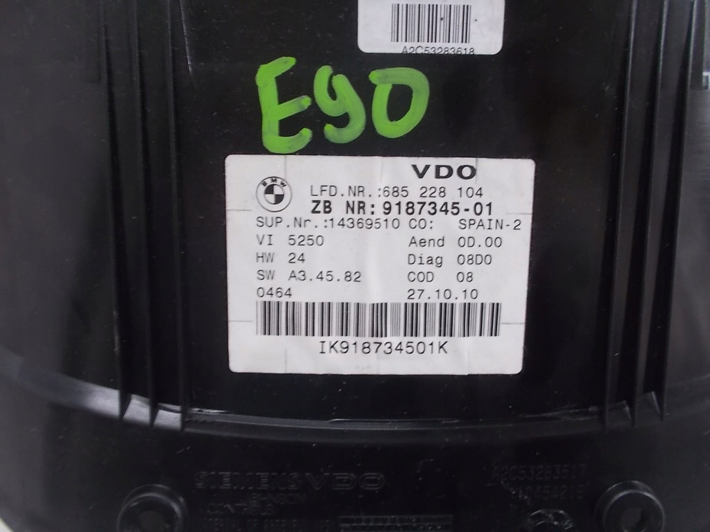 фото №4, Bmw e90 счетчик kompletny 2.0d uk