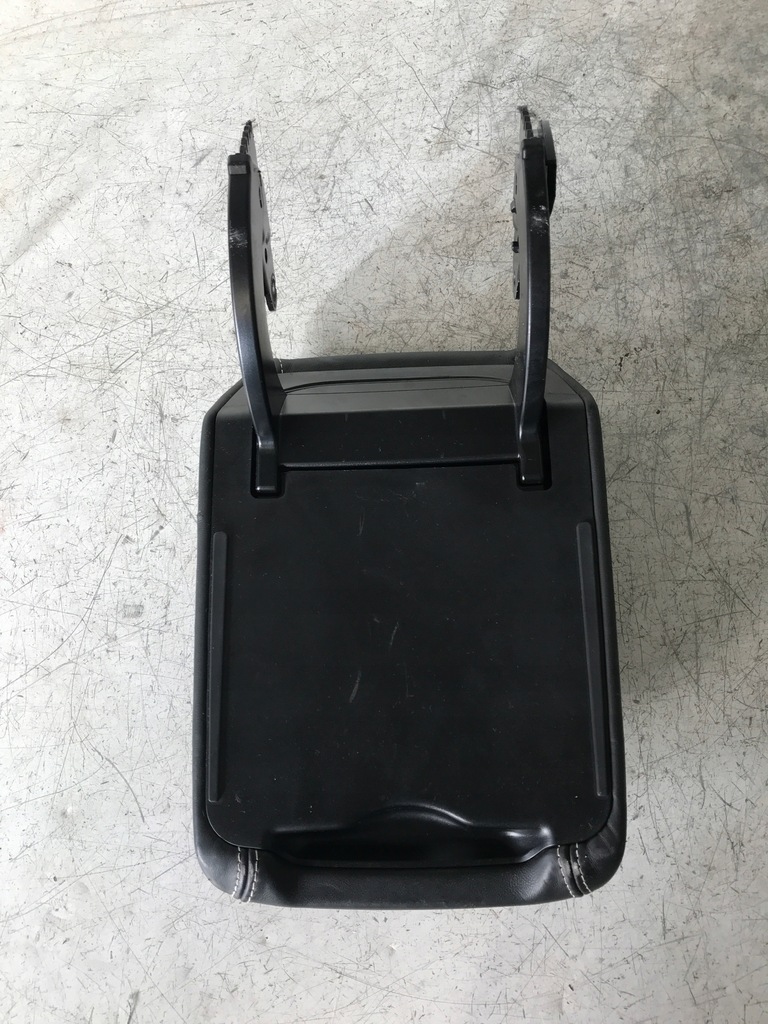 фото №8, Подлокотник кожа audi q5 11r