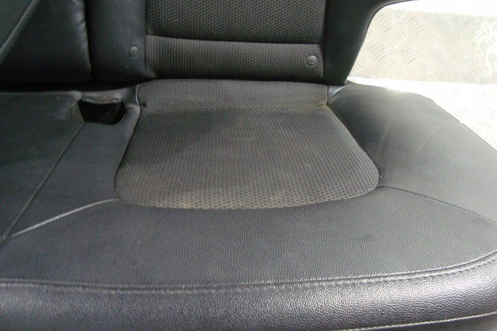 фото №8, Заднее сиденье подогрев переключатель кожа pas защёлки болт hyundai ix35 09-