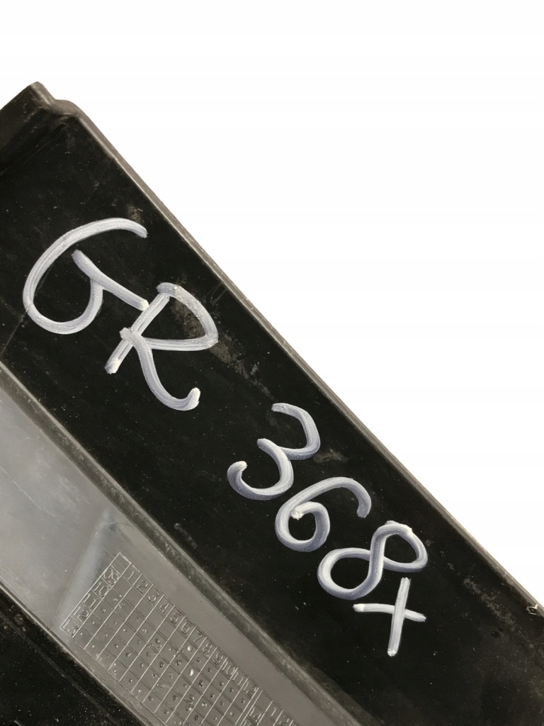 фото №12, Vw touareg 2 ii 7p 7p6 10-15 решётка радиатора решётка радиатора 7p6853651a 7p6853651d