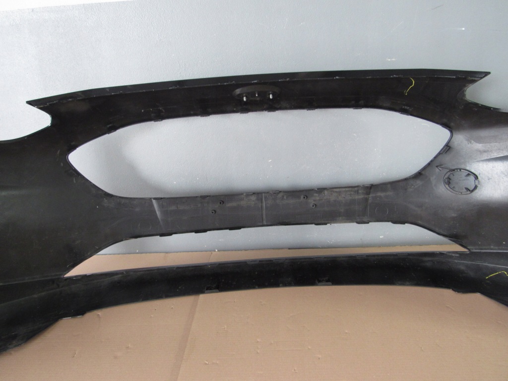 Ford fiesta mk8 2017-2021r бампер перед Зі Шроту