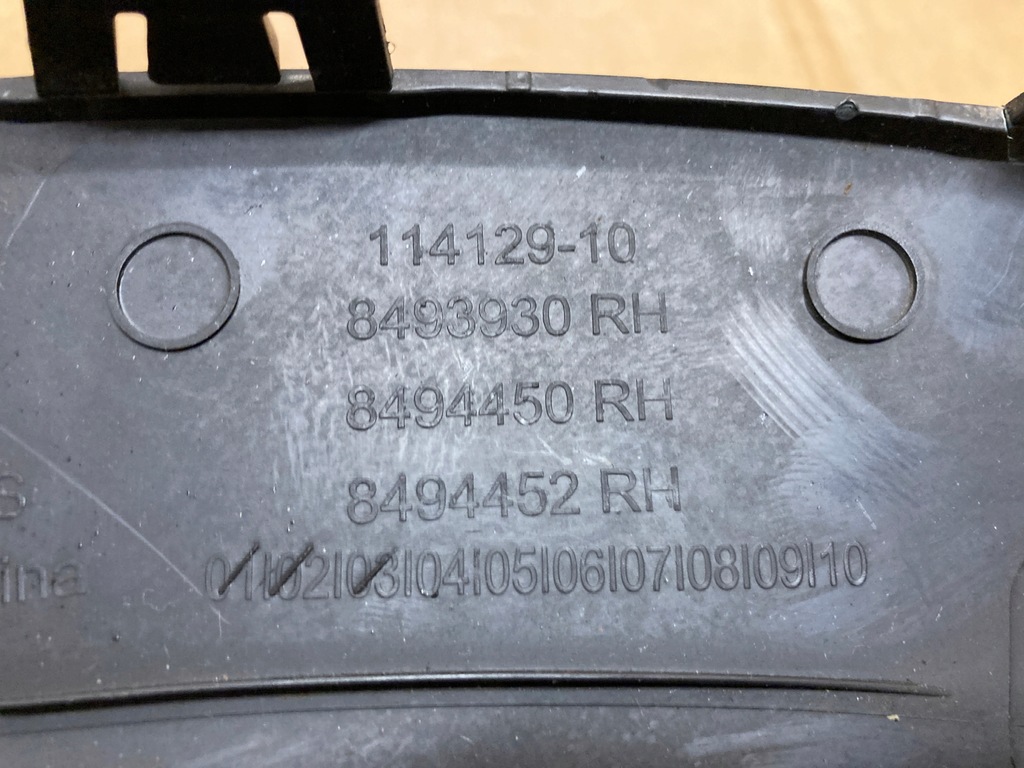 фото №8, Mini f54 clubman молдинг na крыло задний правый orygi.