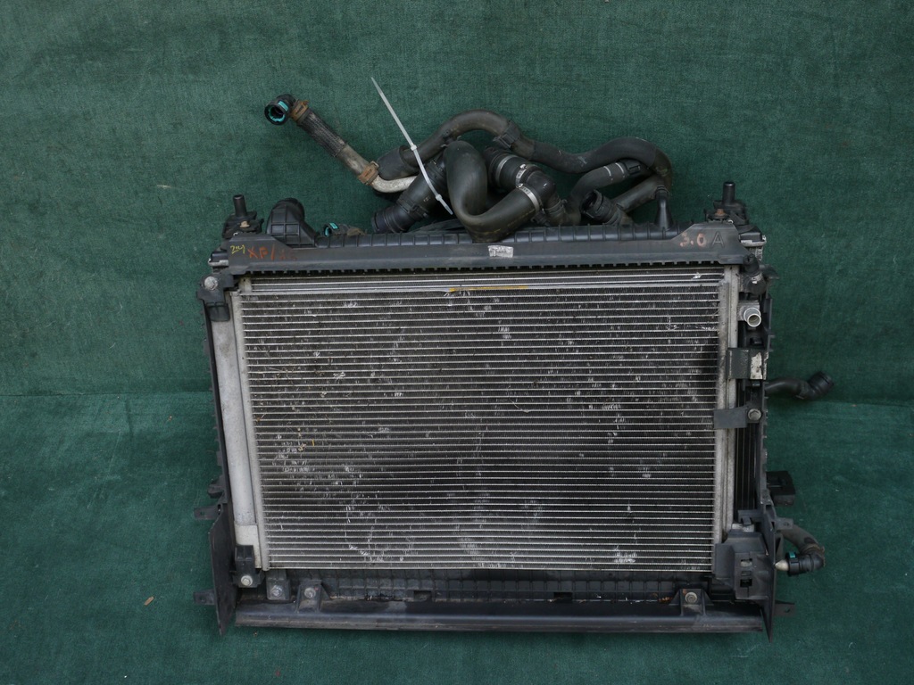 фото №1, Радіатор гумки jaguar xf