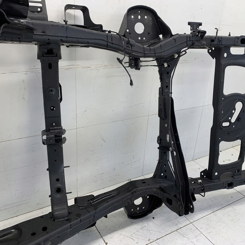 Рама лонжерон задний  балка подрамник подрамник dodge ram v 1500 trx hellcat 6.4v8 24r в Украине