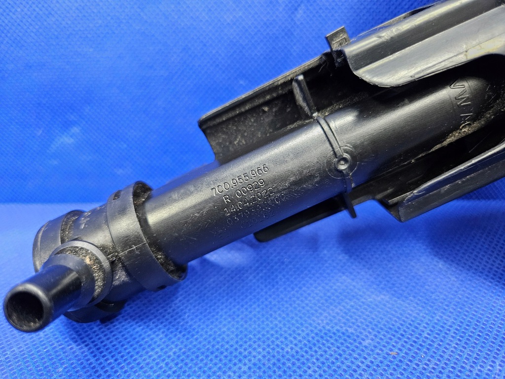 фото №8, Vw crafter ii омыватель правый перед заглушка sprysk 7c0955966