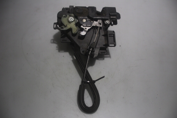 фото №4, Замок левый задняя дверь skoda fabia ii